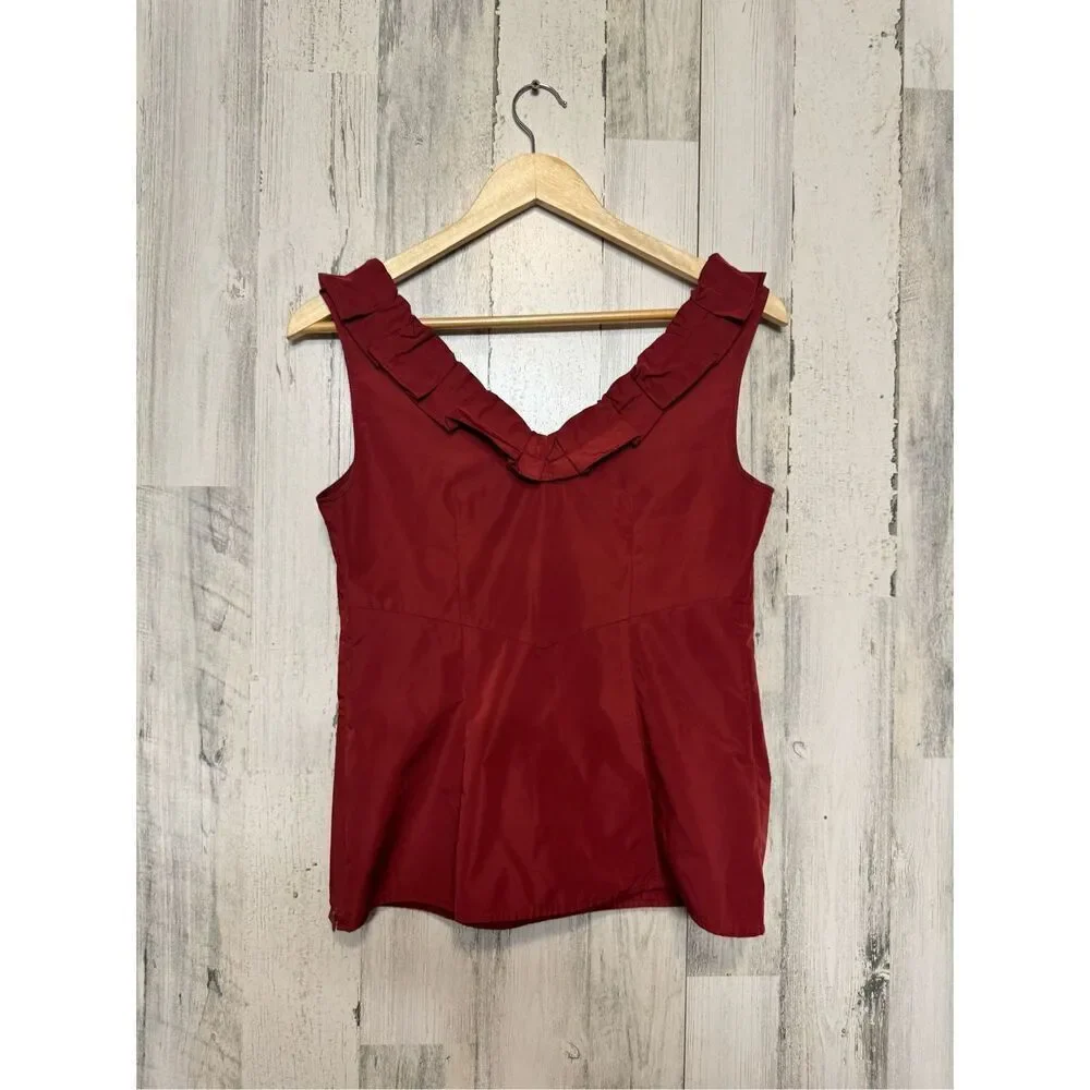 Ann Taylor Red Ruffle V Neck Sleeveless Blouse Top Career Work Office Size 2